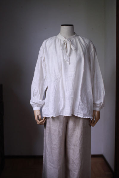 カディコットンシルクのブラウス Khadi cotton silk blouse